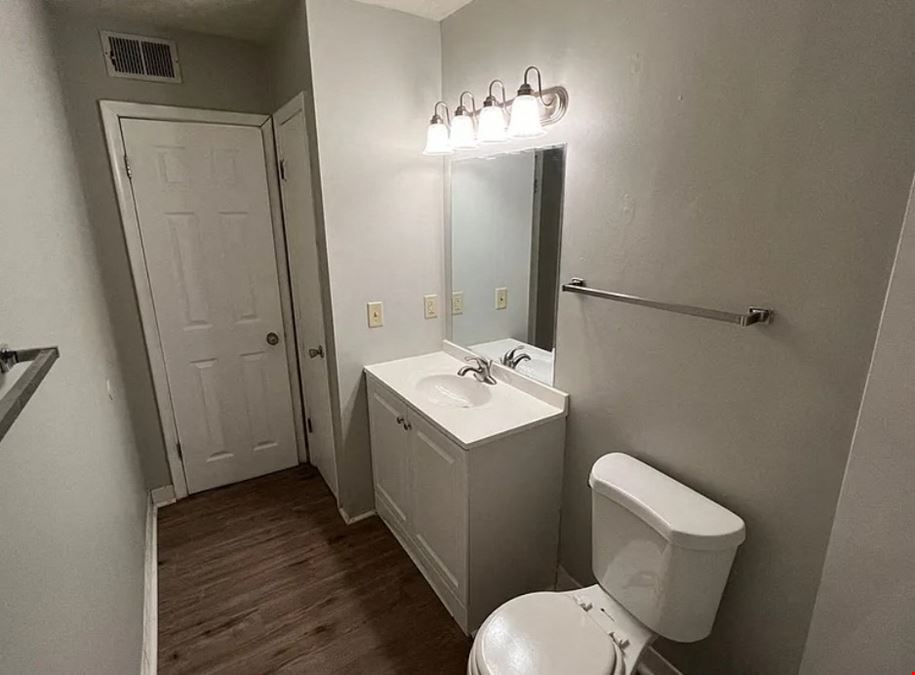 Izard Street 6 Plex