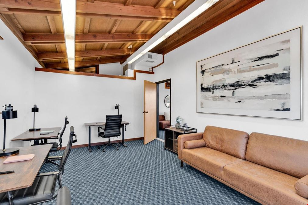 851 Irwin St | 29,923 SF | Fully Leased | Office Building