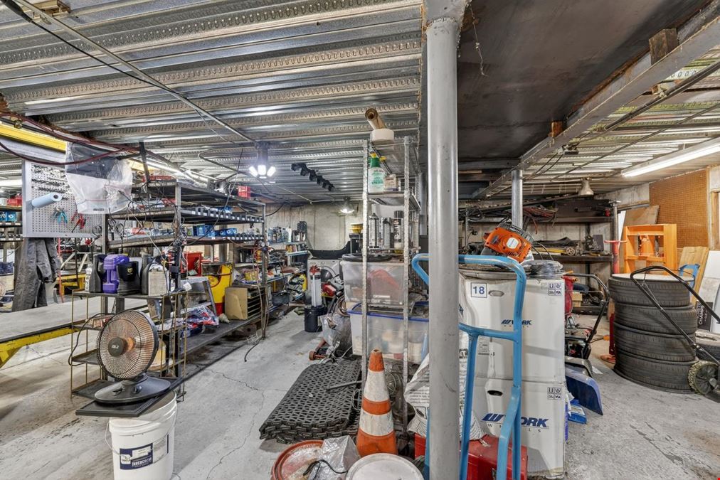 Investment Opportunity – NNN Lube & Oil Center | West Valley City, UT