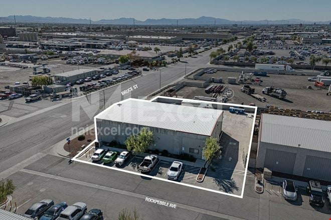 Preview of Industrial space for Rent at 1285 W Rockpebble Ave