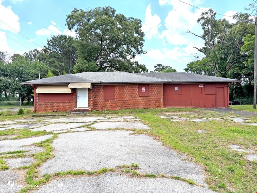 Under Contract | Value-Add Light Industrial Redevelopment Opportunity | ±1,454 SF
