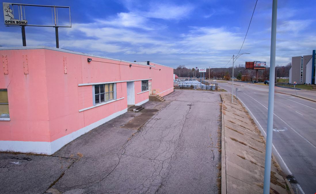 1250 Diamond Ave & 2400 Hwy 41
