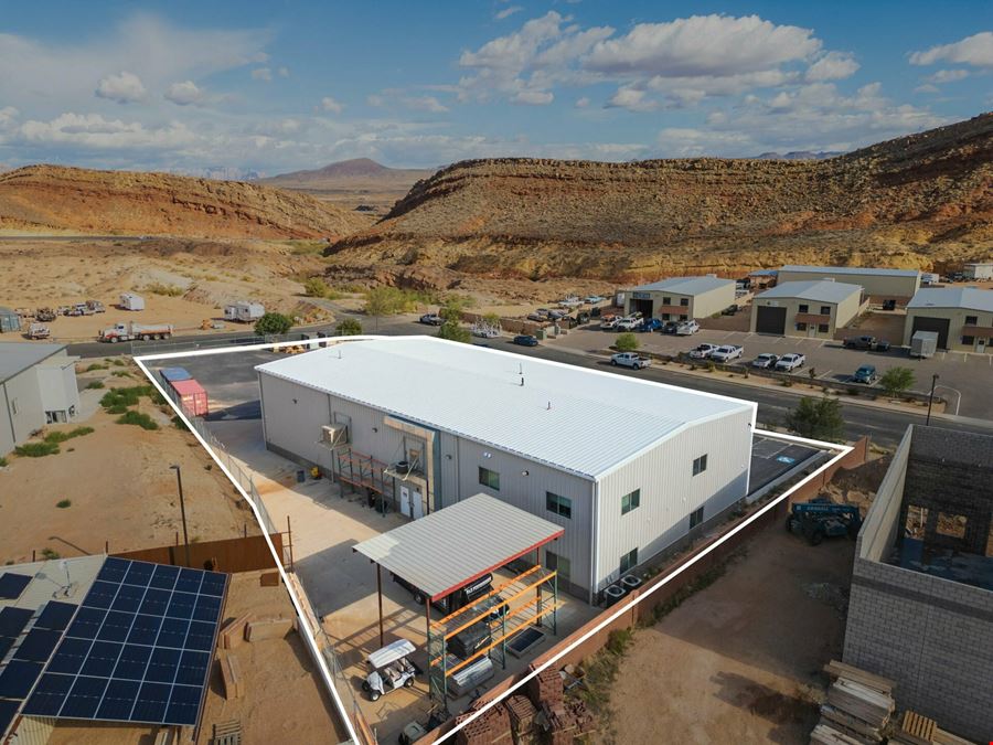 Beautiful Flex Industrial Bldg. with M-2 Zoning!!