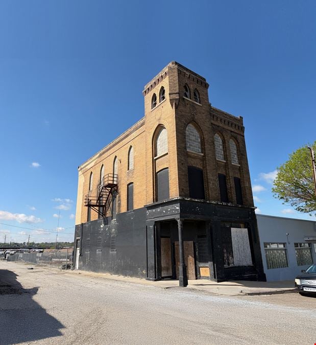 2615 N Street