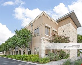 Common Street Professional Building