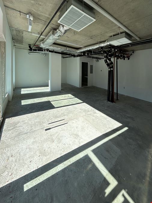 615 SF | 927 Atlantic Avenue | Retail Space with Stunning Glass Frontage for Lease