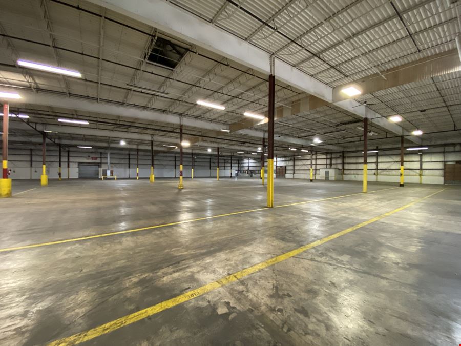 Large Industrial Warehouse Space for Lease