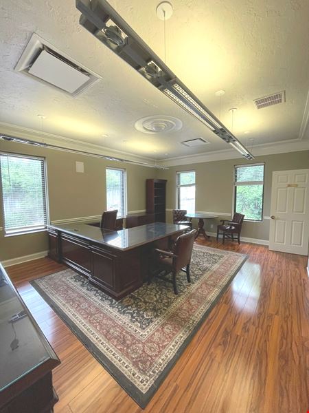 Preview of commercial space at 108 Rosslyn Rd