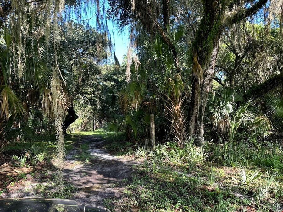 Hawthorne Trail Ranchette and Homesite