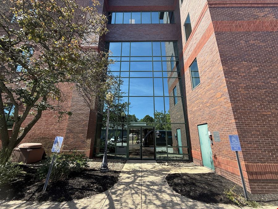 Corner Office Suite For Sale or Lease