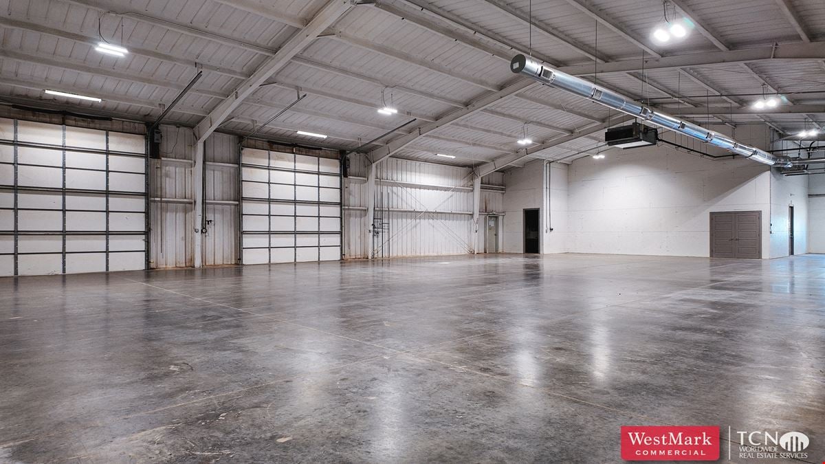 Fully Heated & Cooled Office/Warehouse for Lease