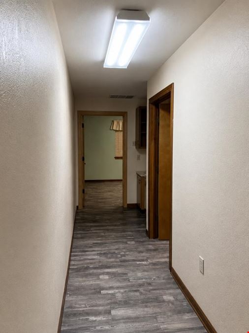 Professional Office Building | 4,109 SF