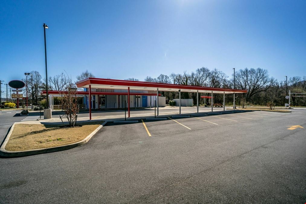 1968 W Main St