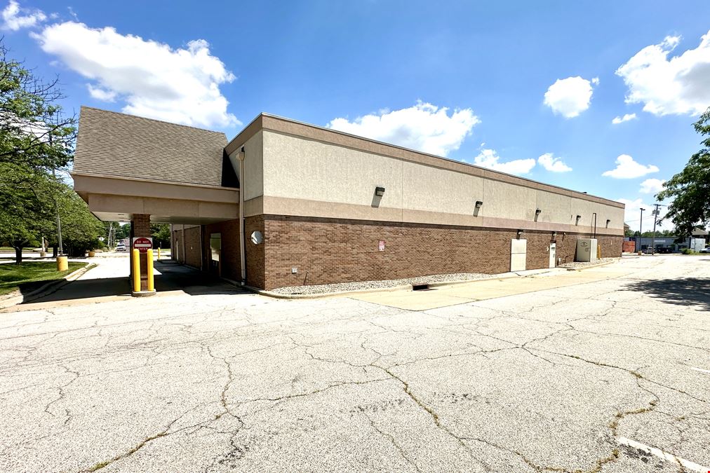 2515 N Knoxville Ave