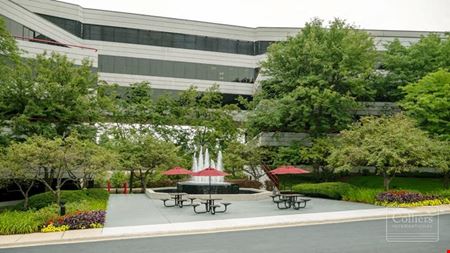 Preview of commercial space at 550-650 Warrenville Rd Lisle 60532 USA