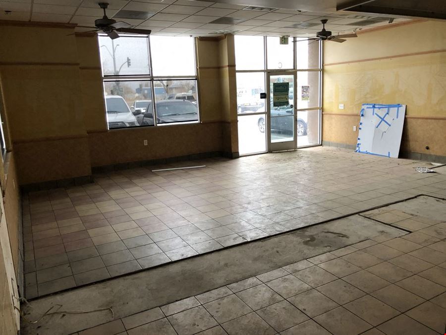 Like New! ±1,200 SF Unit Available Within Large Freestanding Commercial Retail Building