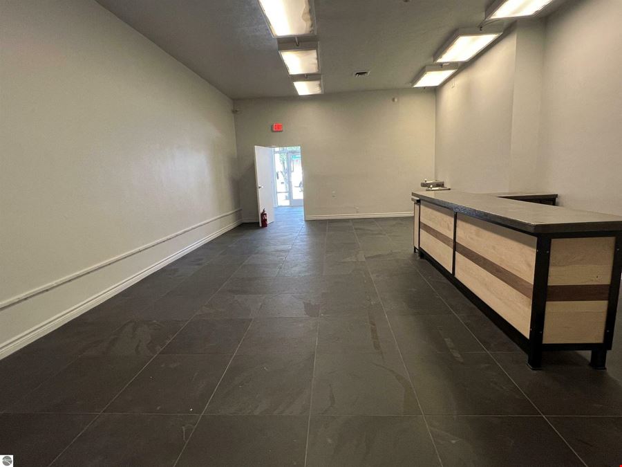 2,510 SF Downtown Retail Building