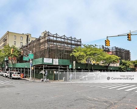 Preview of Retail space for Rent at 4261 Broadway