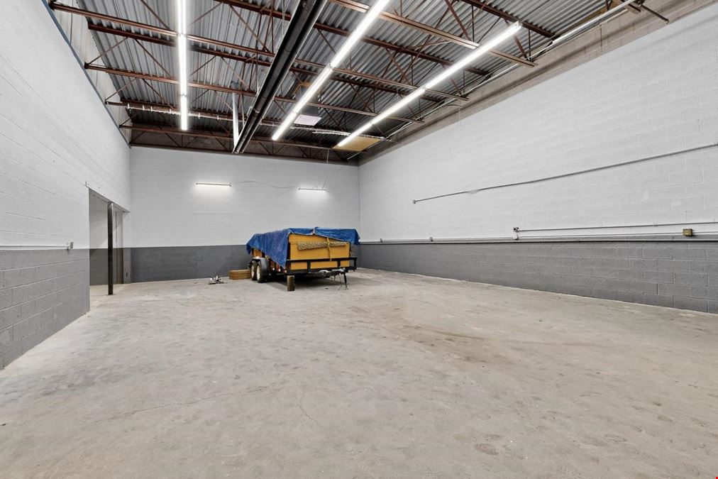 PREMIER MULTI TENANT INDUSTRIAL COMPLEX