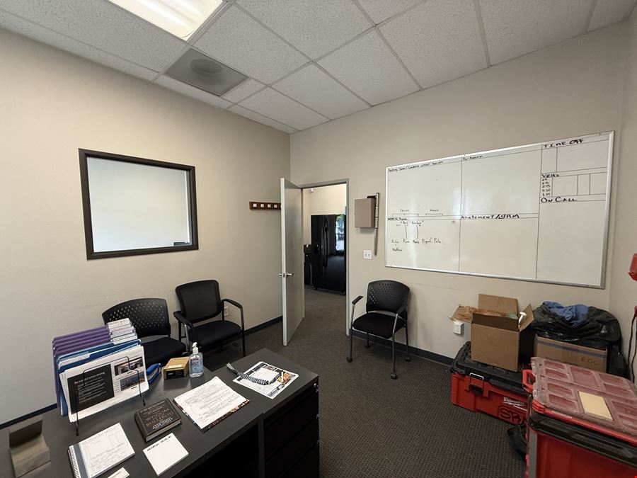 Office/Flex Space Available in Excellent Condition & Move-In Ready