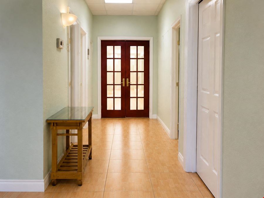 6972 Aloma Ave Unit 28 For Sale