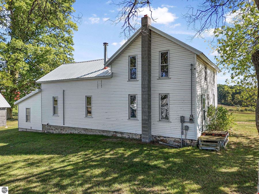 13402 3 Mile Road, Hersey, MI, 49639