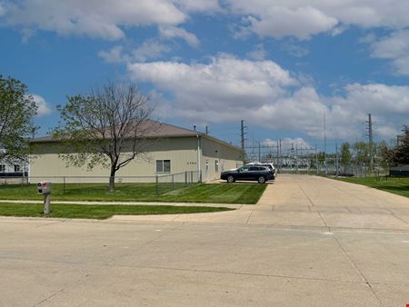 Preview of commercial space at 2740 Stonegate Ct 