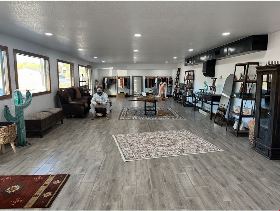 2947 East Hwy 270