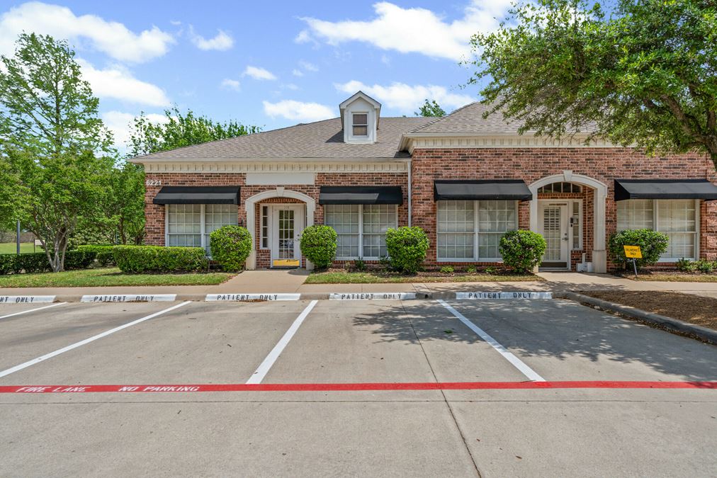 6221-6225 Colleyville Blvd