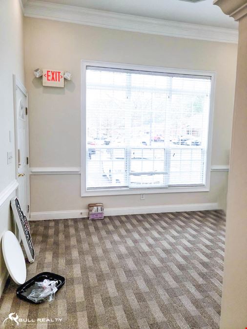 Weatherstone Park Office Condo | ± 1,127 SF