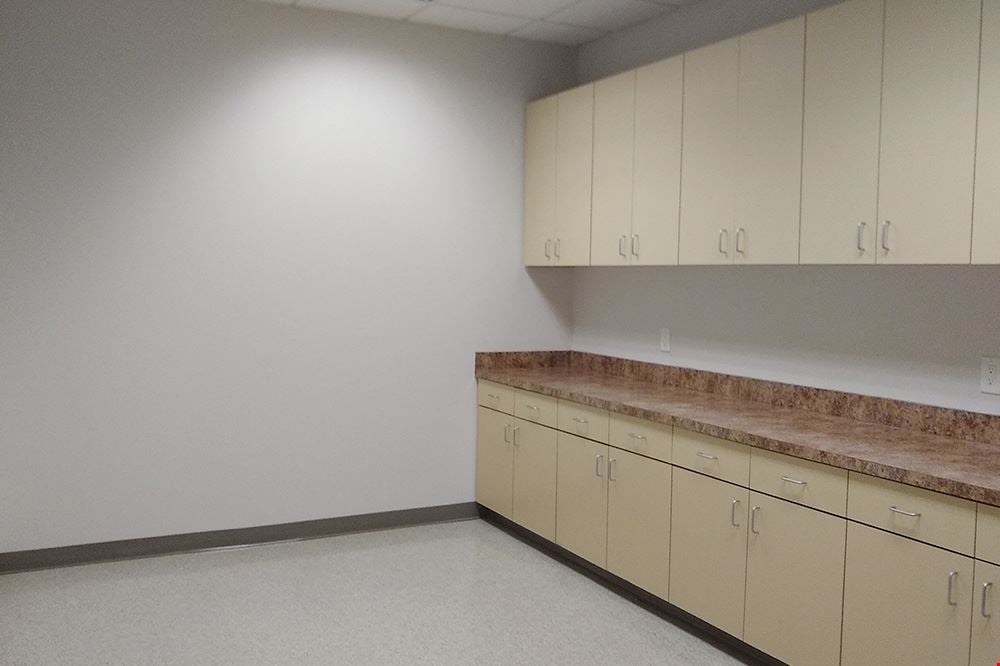Workstyle Flexible Spaces - 4100 Spring Valley Rd