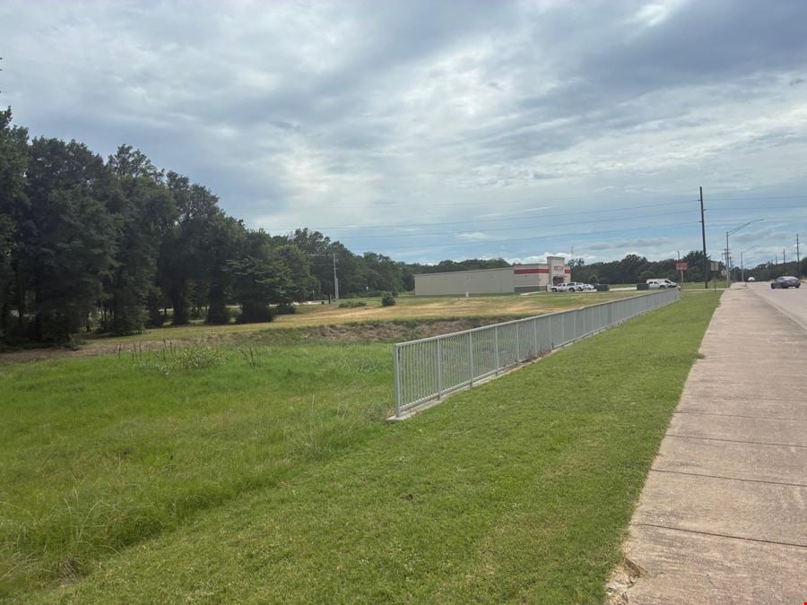 2.79 Acres in Bryan, TX