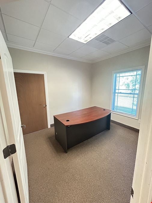 1300 Clear Springs Trace Unit #3