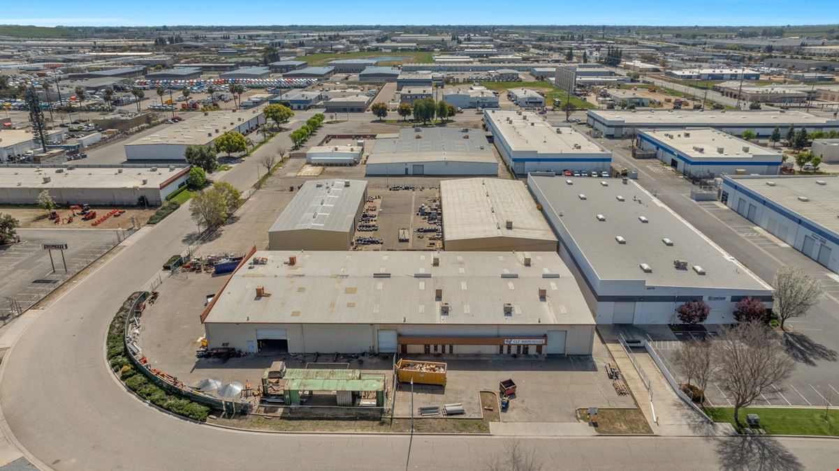 High Quality Office/Warehouse Space in Fresno, CA