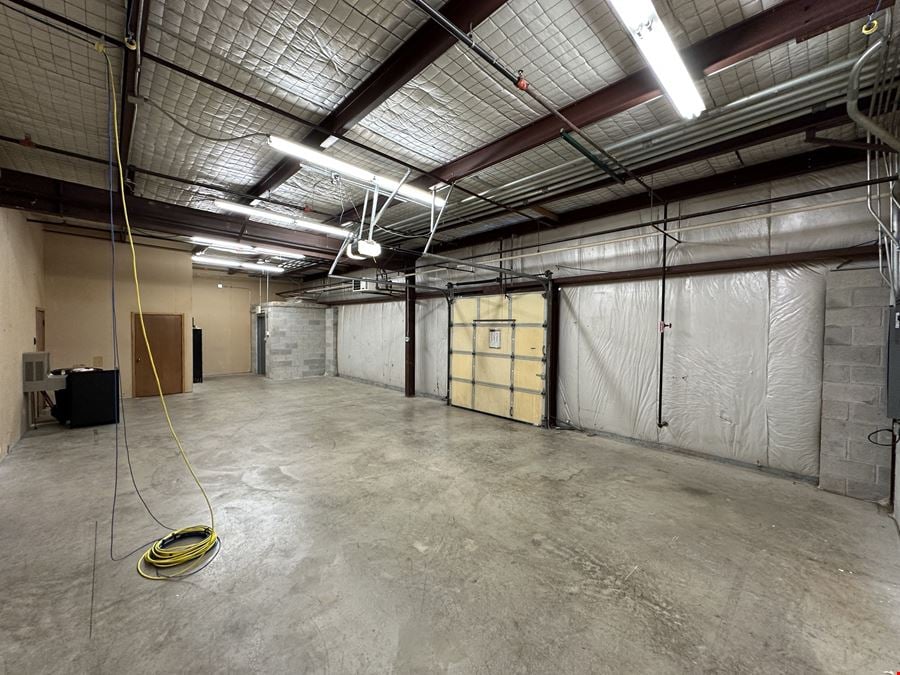 3042 E. Elm Street: ±3,280 SF of Office/Warehouse Space For Sublease