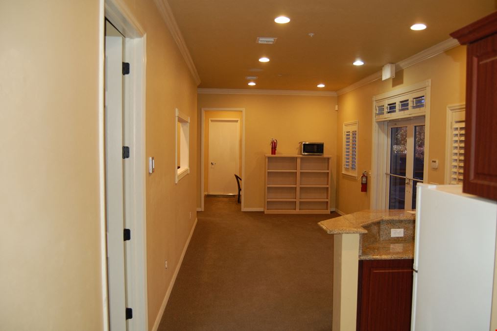 10915 Enterprise Avenue