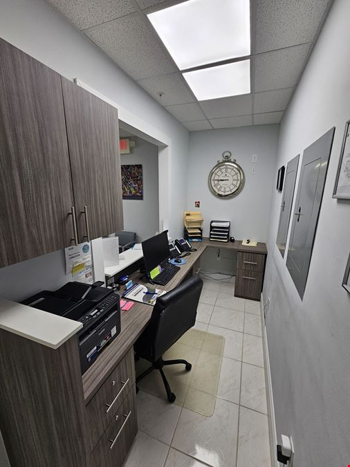 7900 Professional Center Office/Medical Building