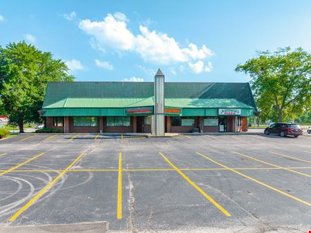 Preview of Retail space for Rent at 2701 W Lawrence Ave