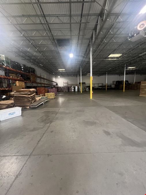 Garland, TX Warehouse for Rent - #1553 | 1,500-25,000 sq ft