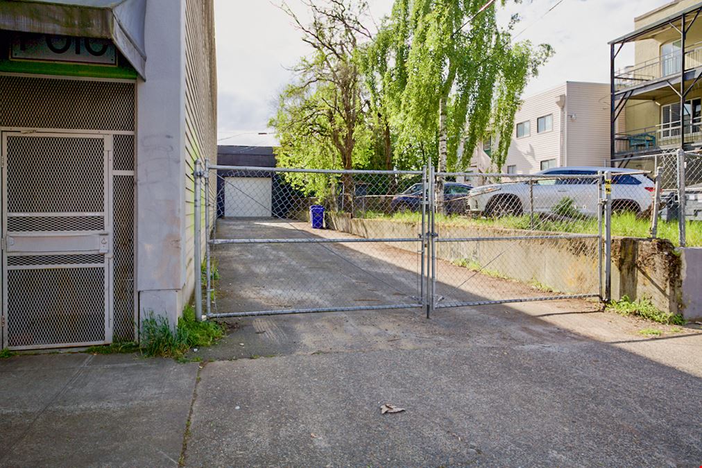 777 N Killingsworth Ct.