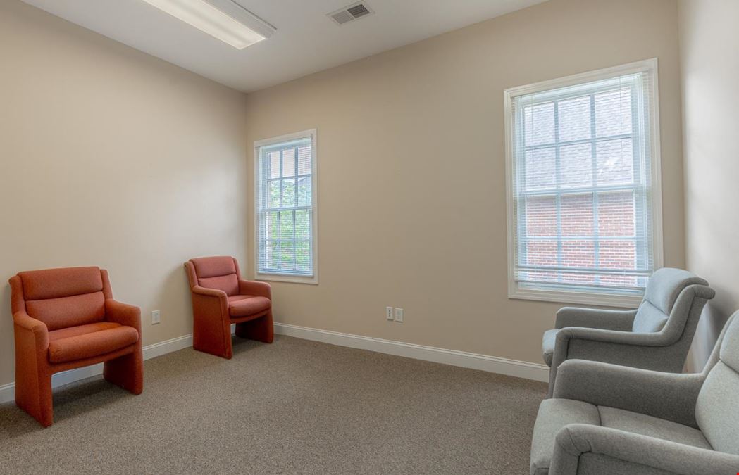2774 Electric Road Southwest - Suite C
