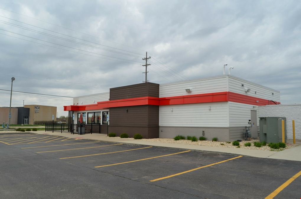 Drive-Through Restaurant For Lease