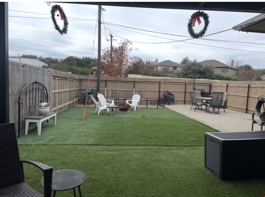 2100 S Bagdad Rd
