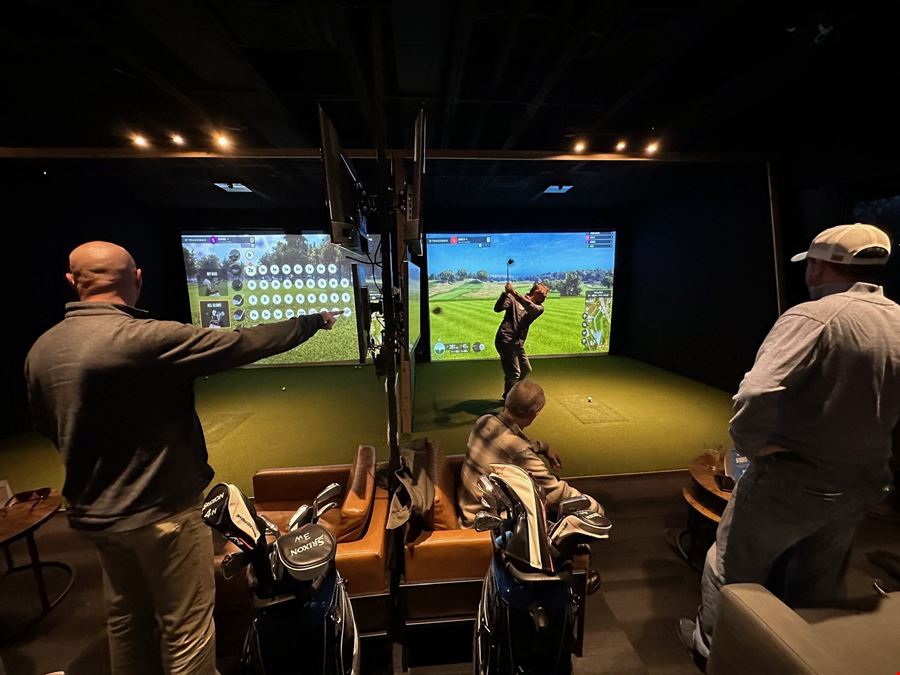 Office Golf | Bloomington, MN