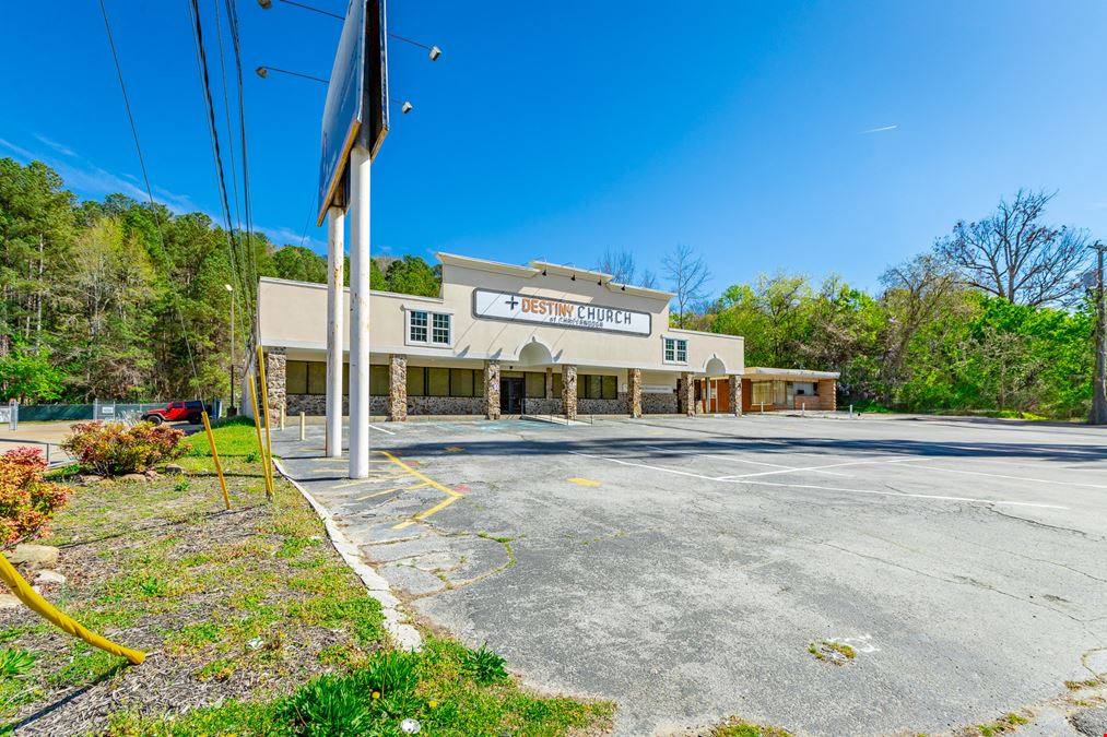 Church or Office/Retail Building on Brainerd Rd ± 8,816 SF