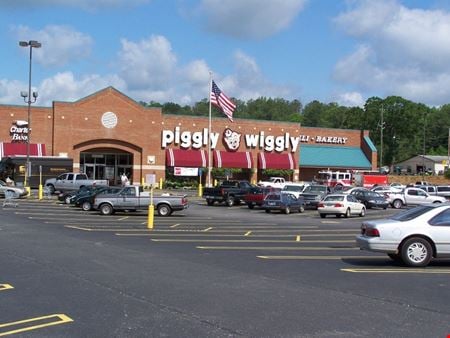 Preview of Retail space for Rent at 1861 Roanoke Rd 