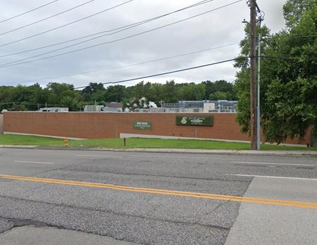 Preview of Industrial space for Rent at 2525 South Hanley Road