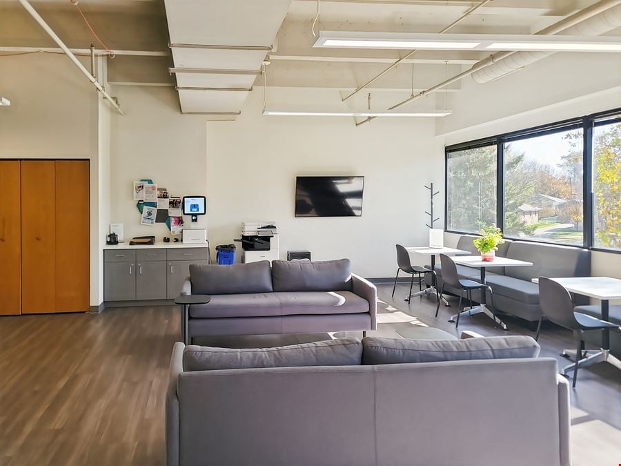 Regus - West Allis – National Avenue