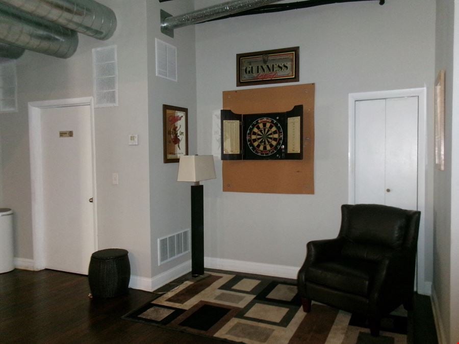 404 S Wells