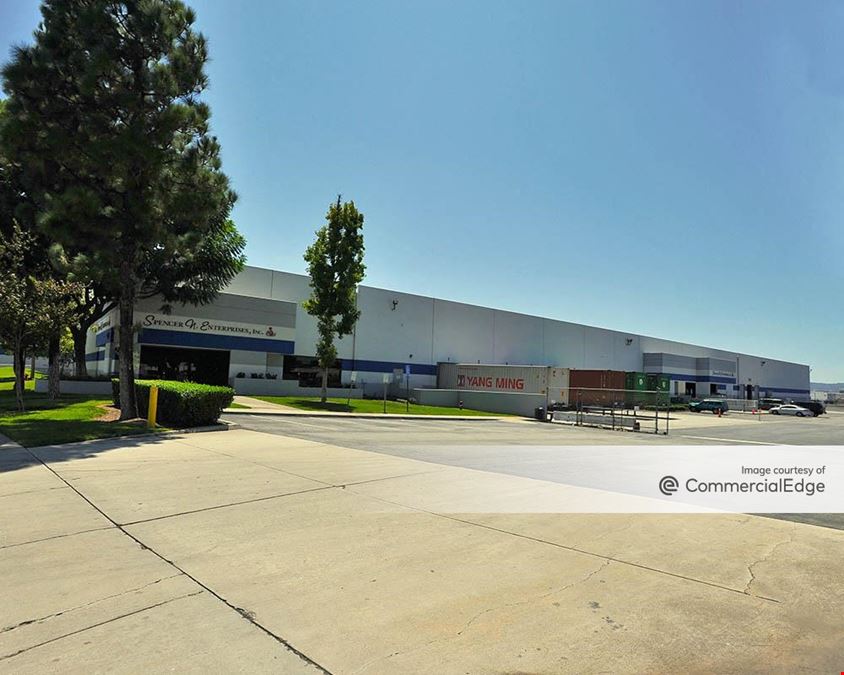 Fairway Business Park - Building 1